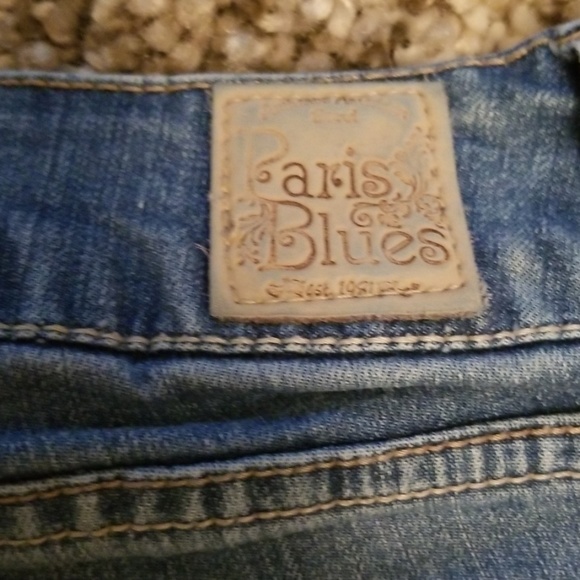 Paris Blues Jean Shorts - Picture 5 of 5